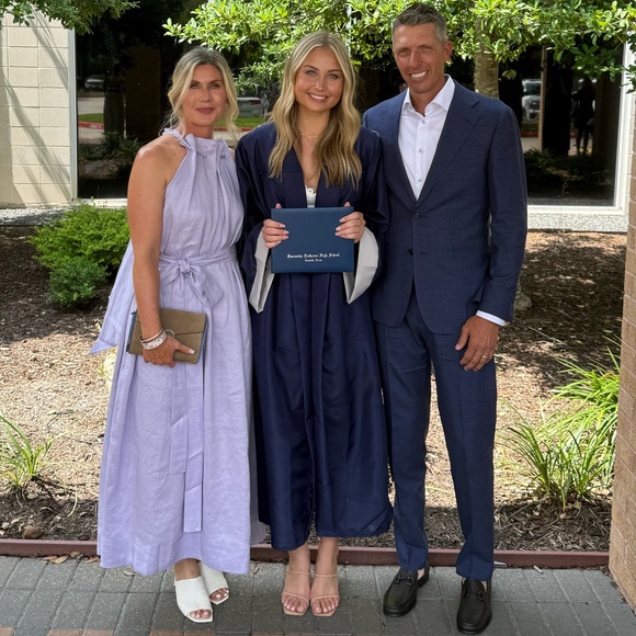 Meet your Posher, Danielle - Picture 1 of 1